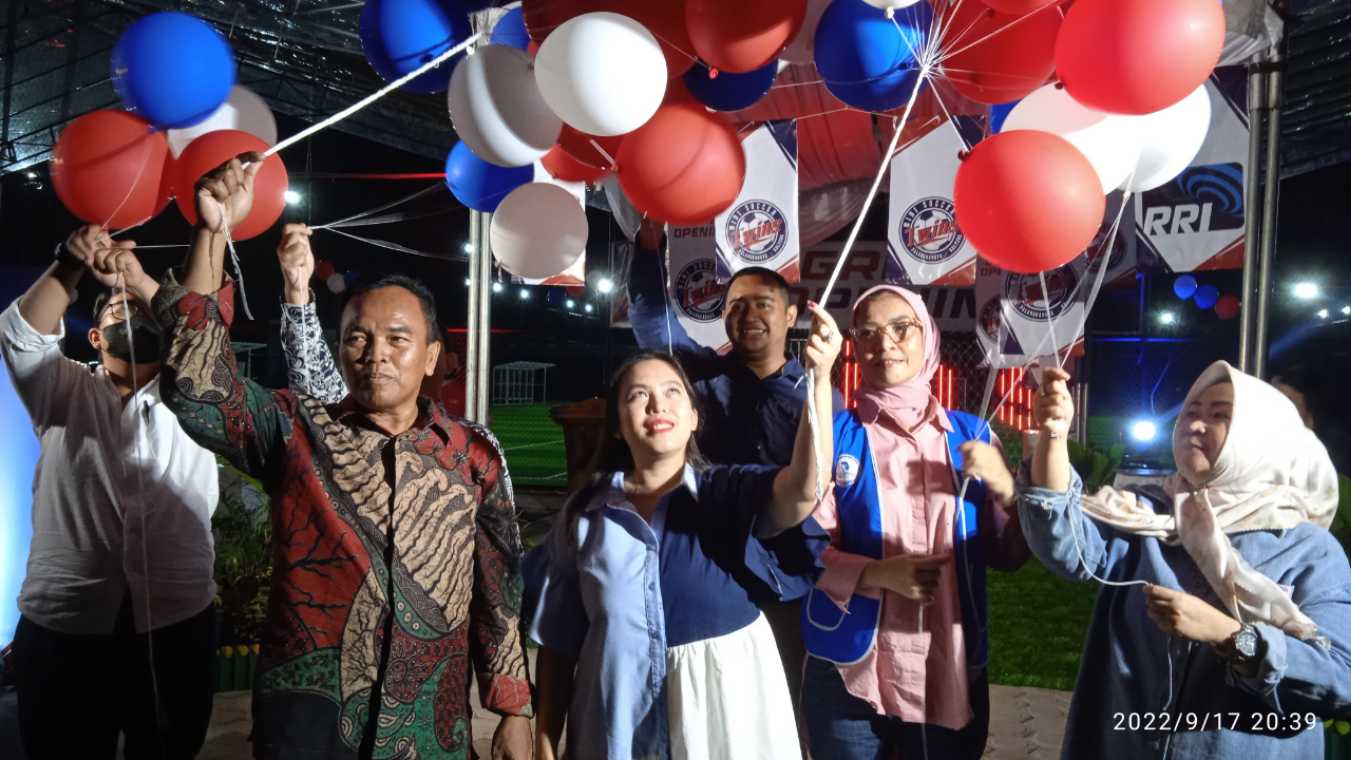 Ketua IWAPI Kalteng Hadiri Grand Opening Twins Mini Soccer 