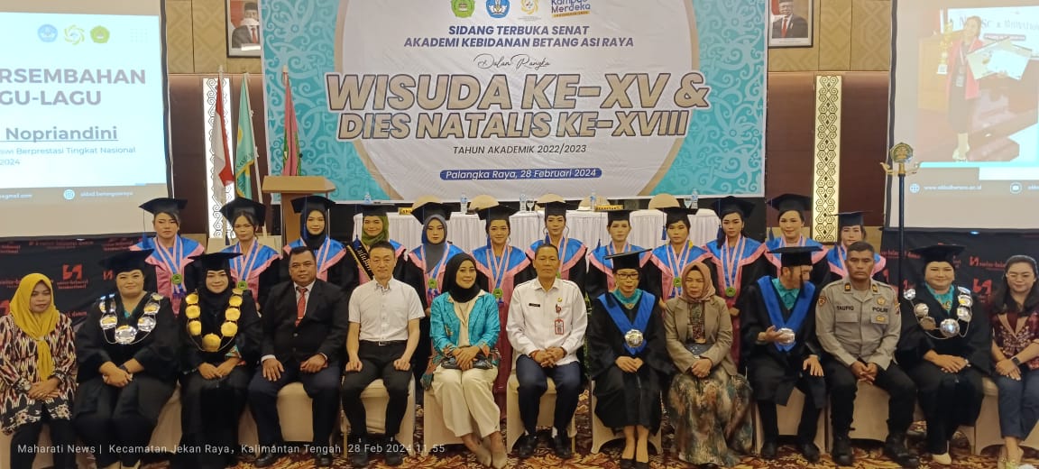 Sebanyak 12 Orang Mahasiwa Akbid Betara Palangka Raya Ikuti Wisuda ke-XV