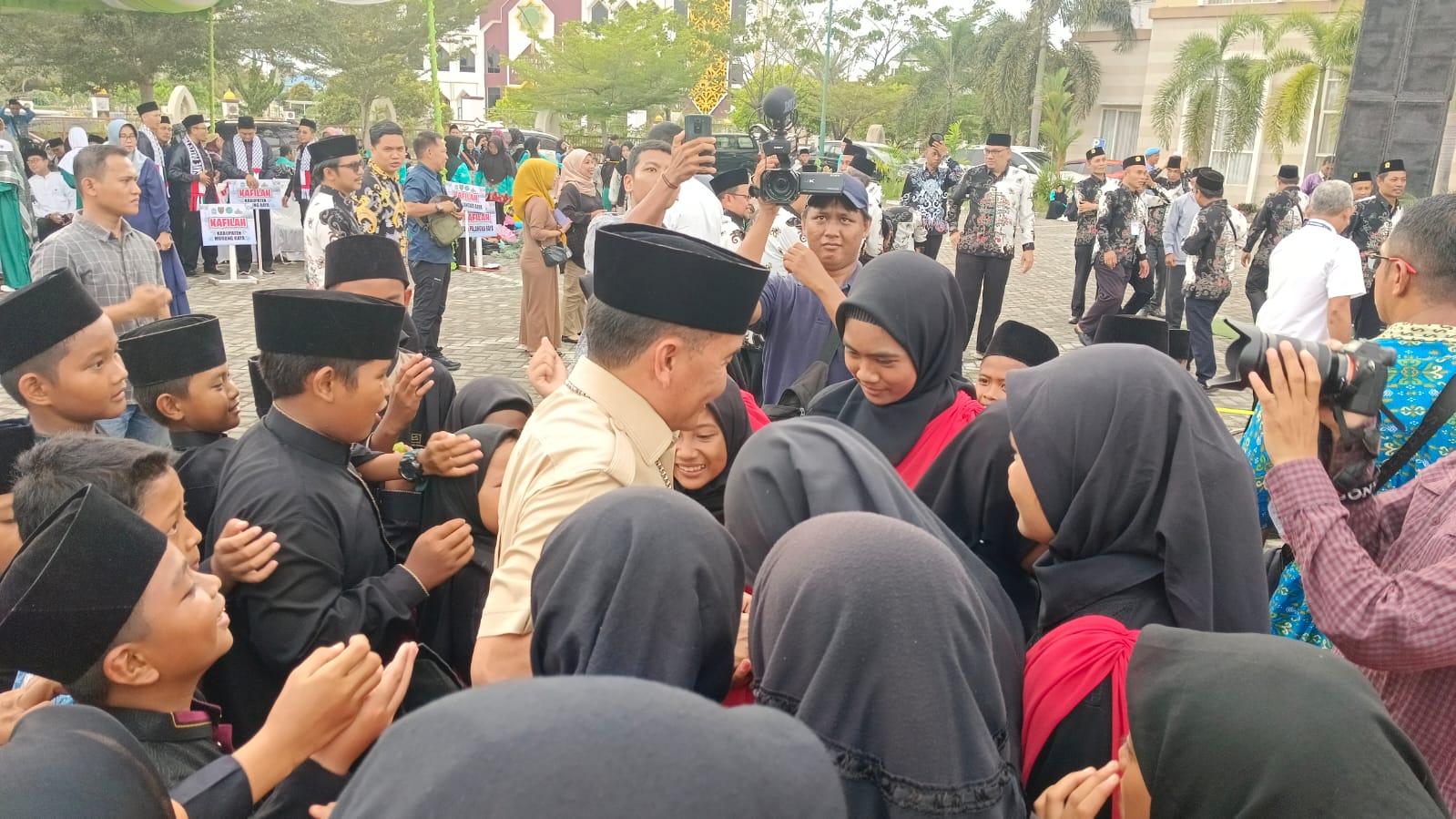 Harapan Agustiar Sabran Saat Menghadiri Pembukaan FASI ke-XII Tingkat Provinsi Kalteng