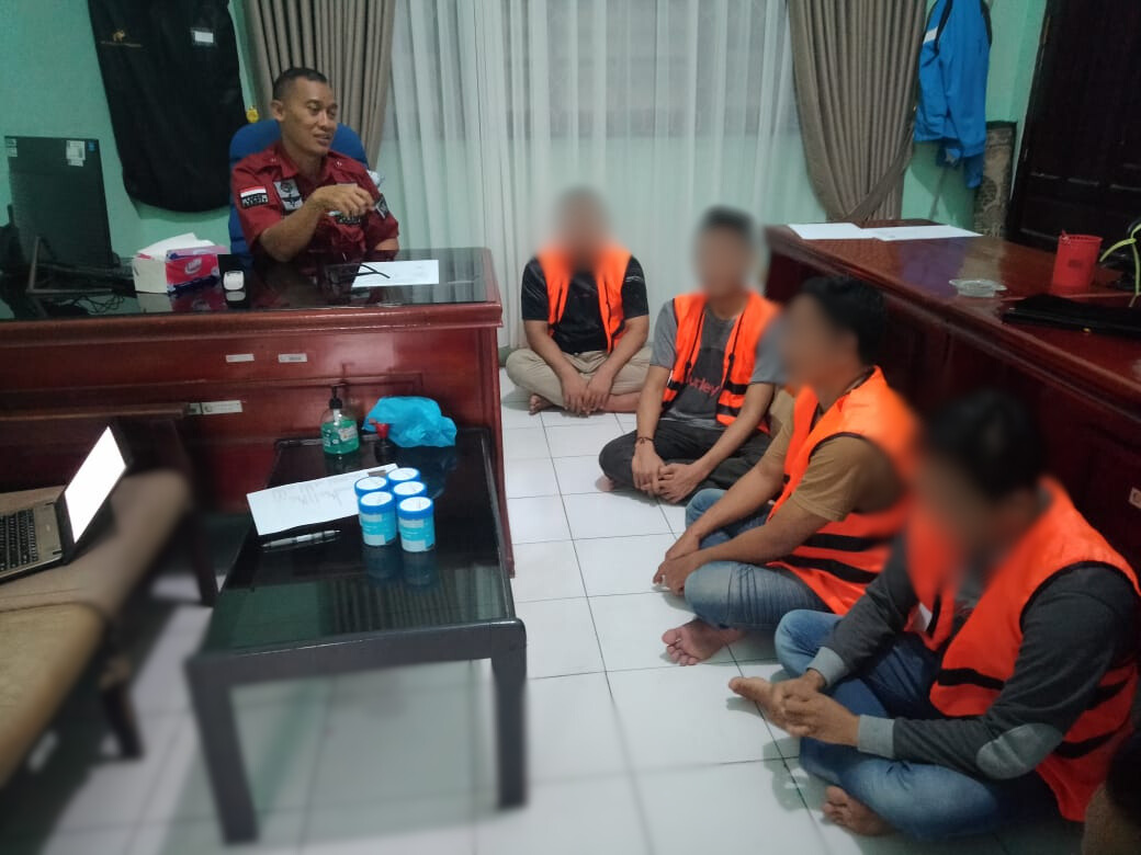 Tes Urine Warga Binaan: Langkah Lapas Sampit dalam Program Cuti Bersyarat