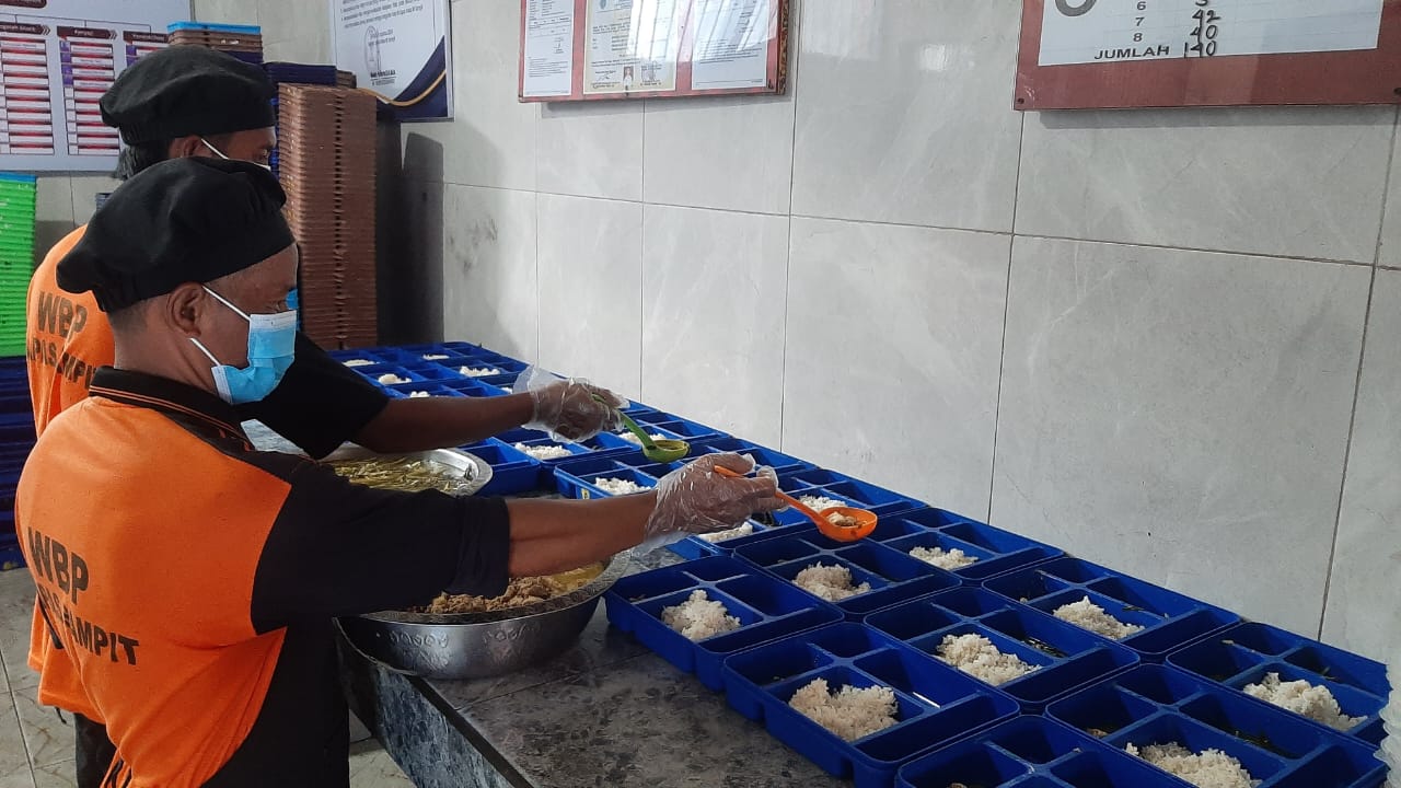 Lapas Sampit Pastikan Penyajian Makanan Berkualitas bagi Warga Binaan