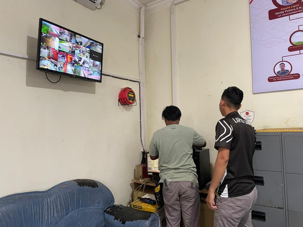 Perawatan CCTV di Lapas Sampit Tingkatkan Deteksi Keamanan