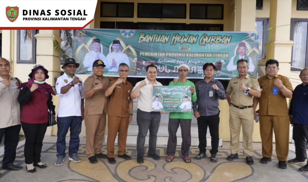 Pemprov Kalteng Salurkan 16 Ekor Sapi Qurban ke Kabupaten Lamandau