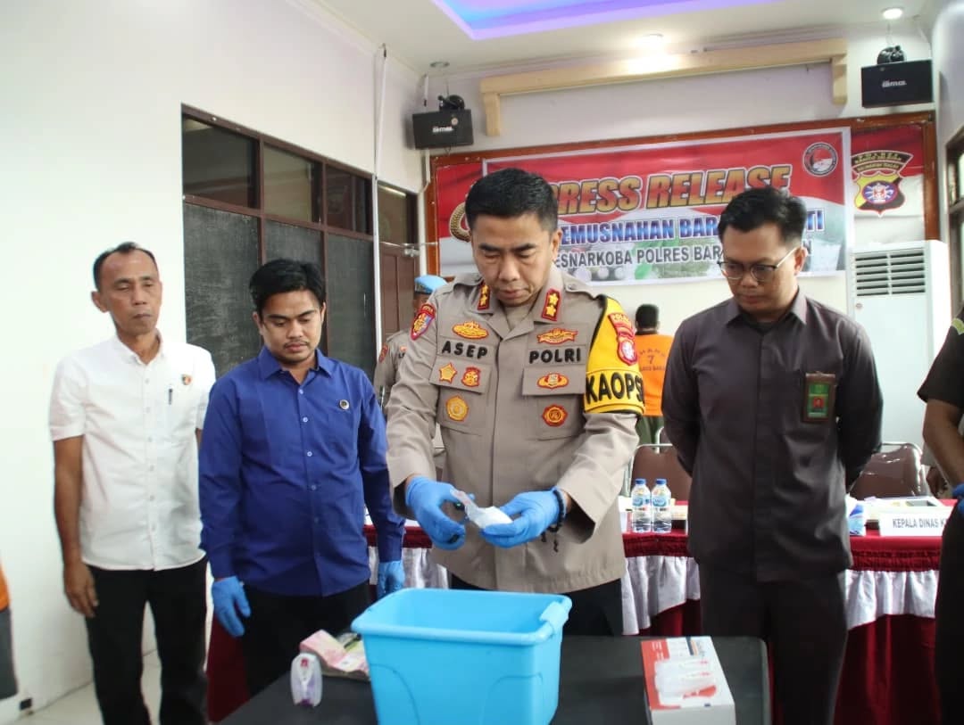Polres Barsel Musnahkan 59,68 Gram Sabu Milik 4 Tersangka