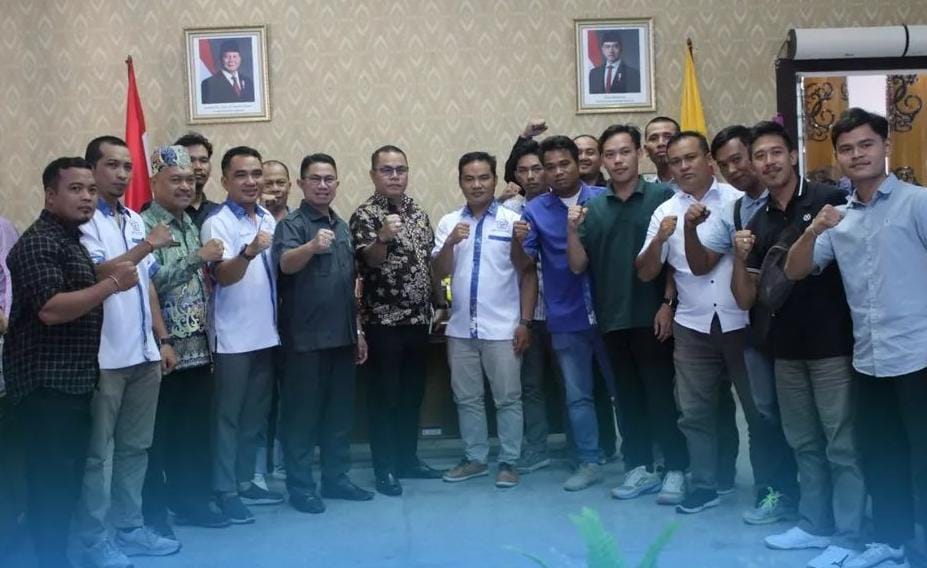 DPRD Kalteng Fasilitasi Dialog Buruh dan Manajemen PT GAL Lewat RDPU