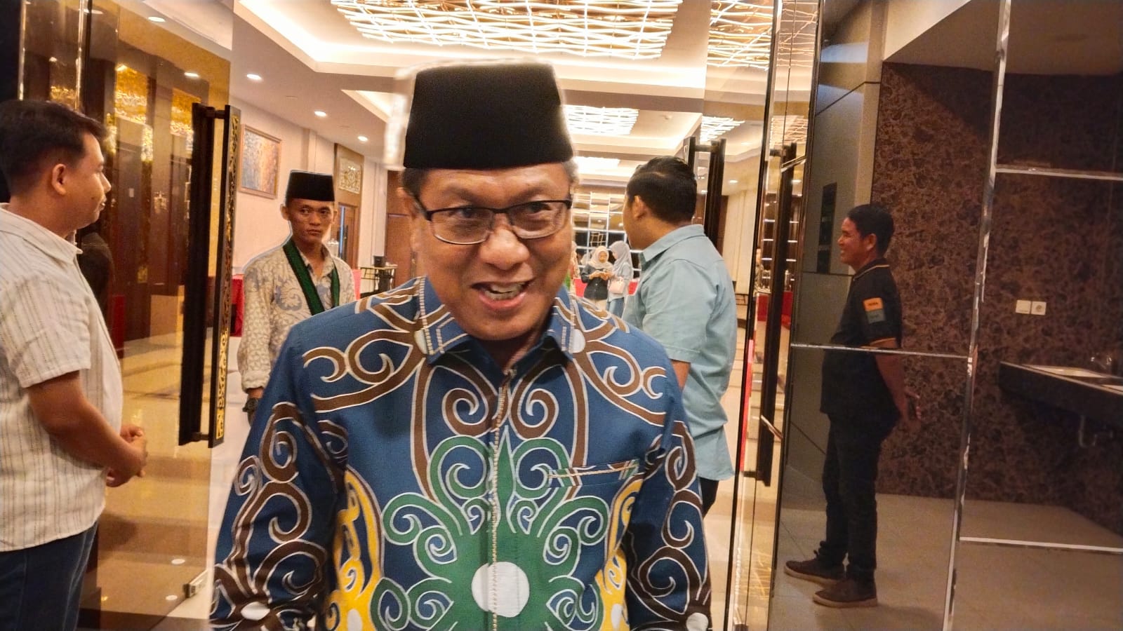 Ketua DPRD Palangka Raya Ajak HMI–KAHMI Perkuat Peran Sosial Nyata di Tengah Masyarakat