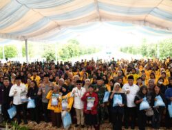 Pasar Murah Ramadan untuk Mahasiswa, Gubernur Agustiar: Jangan Pernah Menyerah Mengejar Cita-cita