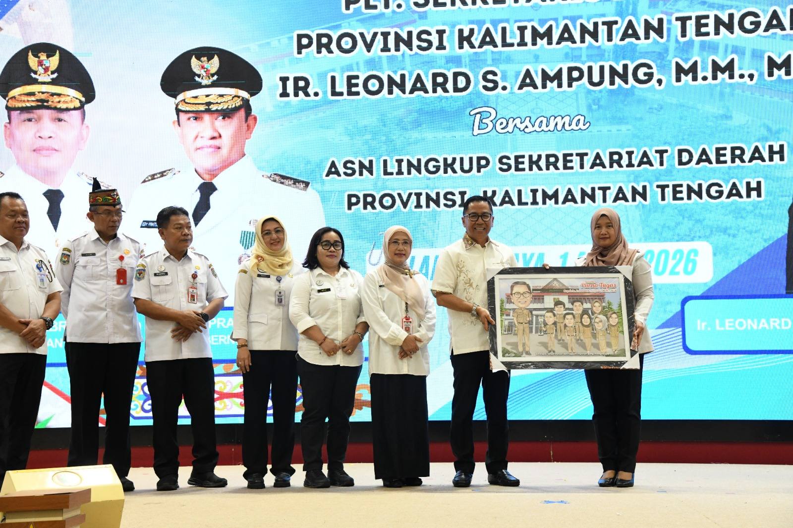 35 Tahun Mengabdi, Leonard S. Ampung Pamit: ASN Harus Terus Layani Masyarakat