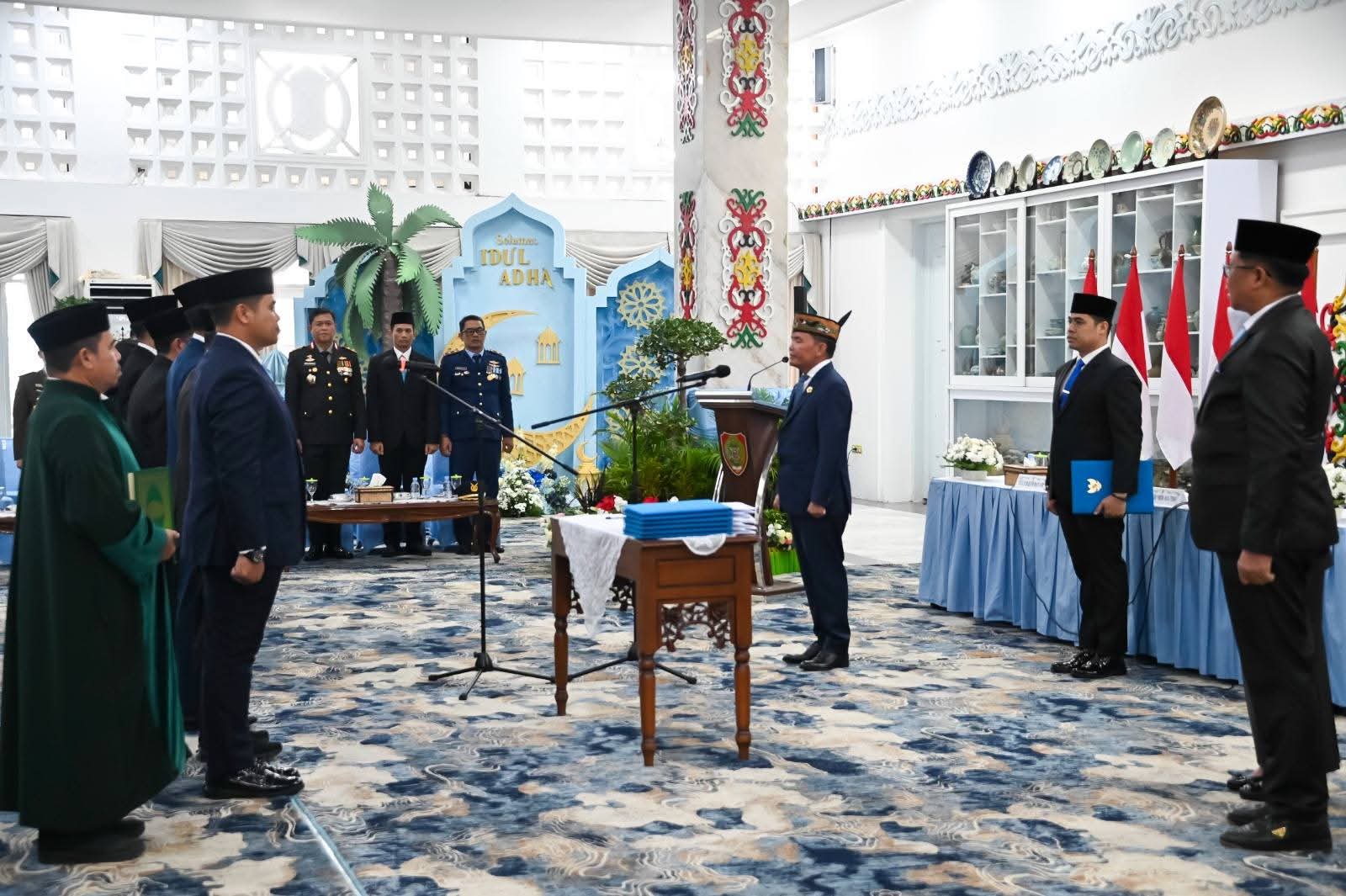 Gubernur Agustiar Lantik 6 Pejabat, Tekankan Kerja Nyata untuk Rakyat Kalteng
