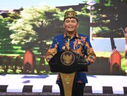 Agustiar Sabran Lantik BAKORMAD Kalteng, Minta Jadi Garda Penjaga Martabat Adat Dayak