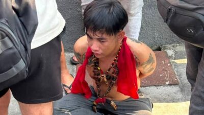 Pemuda Bersenjata Mandau Bacok Ibu dan Anak di Palangka Raya