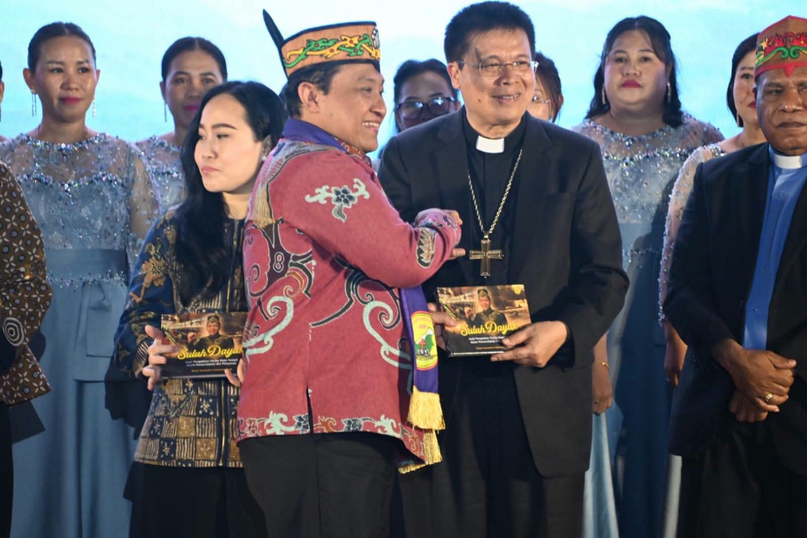 Wagub Edy Buka Sinode Umum GKE ke-25, Dorong Gereja Dukung Pembangunan Kalteng