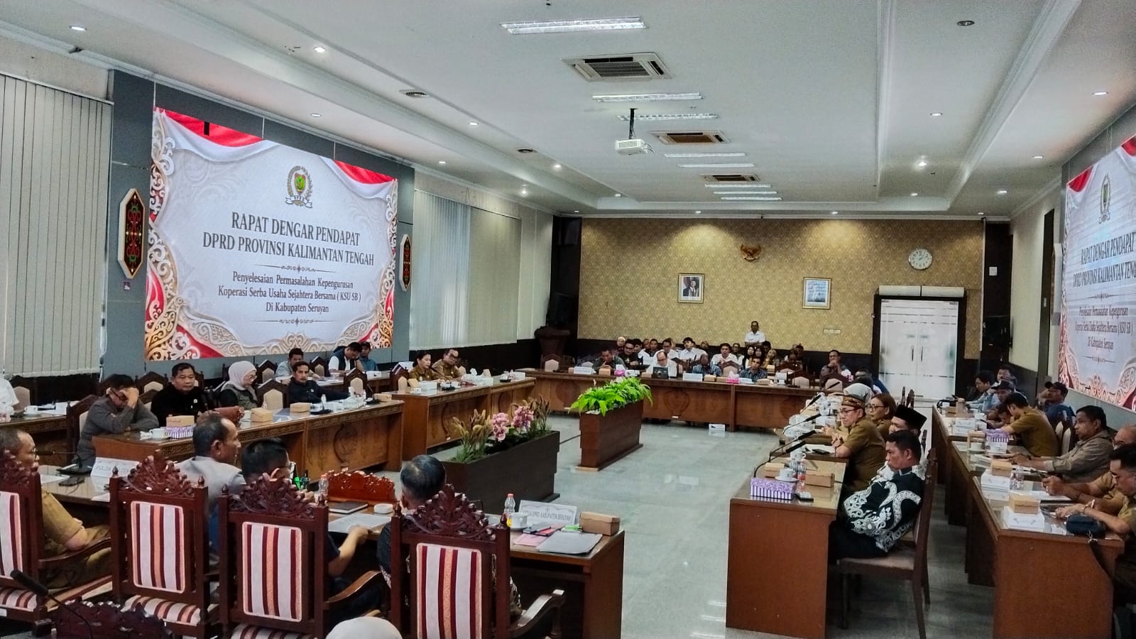 DPRD Kalteng Serahkan Penyelesaian Konflik KSU SB ke Pemkab Seruyan, Pengurus Baru Kecewa Dana Operasional 13 Persen Dibekukan