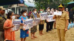 Bantuan Tunai Cair: Gubernur Kalteng Tak Biarkan Korban Karhutla Berjuang Sendiri
