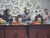 Sekda Dengarkan Pemandangan Umum Fraksi DPRD Kalteng