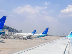 Aktivitas Gunung Anak Krakatau Lumpuhkan Empat Bandara