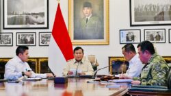 Pemerintah Percepat Hujan Buatan demi Luruhkan Abu Anak Krakatau